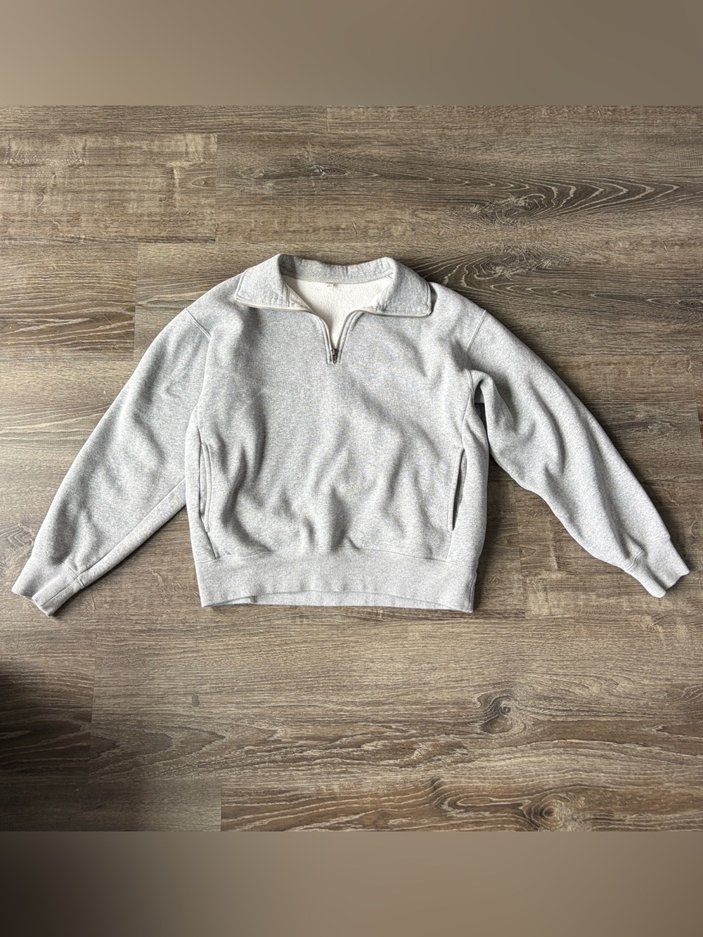 GU Quarter zip